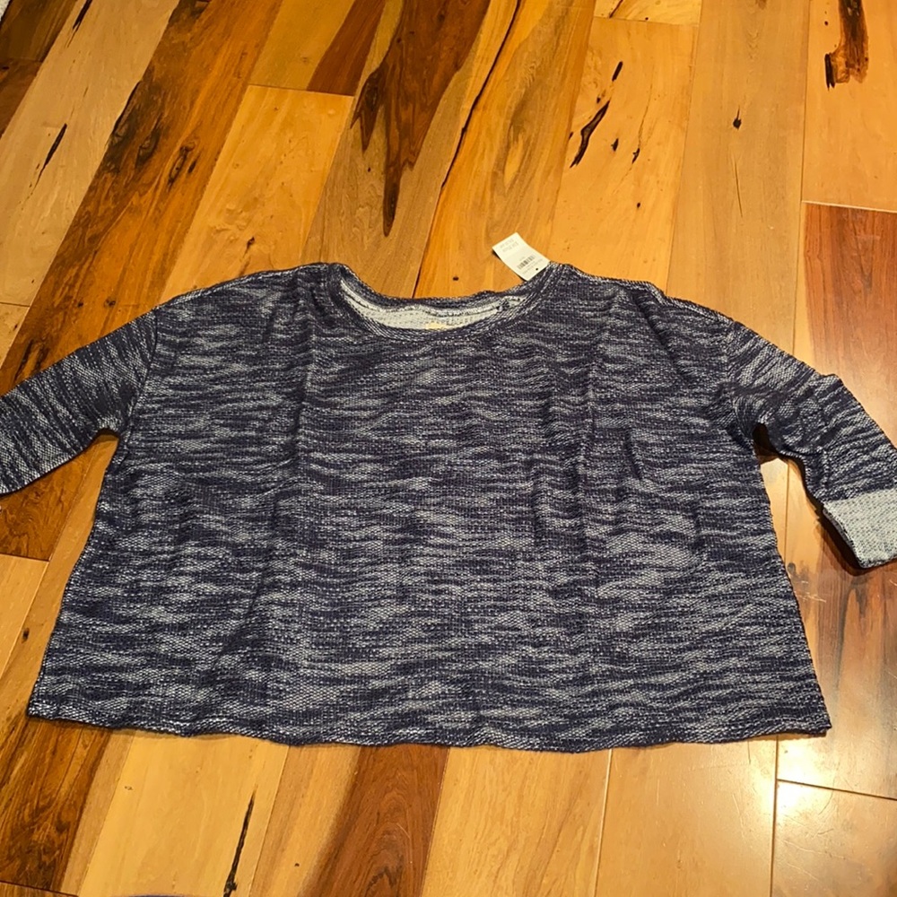 NWT~ HOLLISTER KNIT OPEN BACK SWEATER~ XS/S